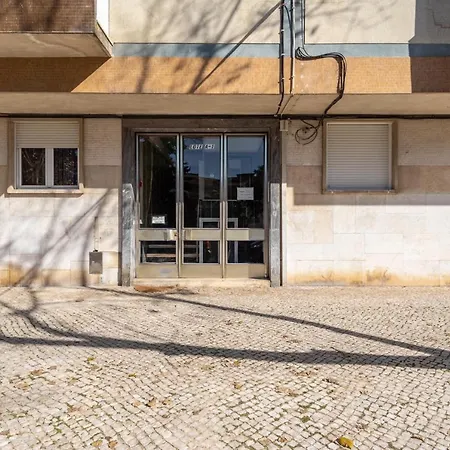 Akicity Benfica Stone Apartment *