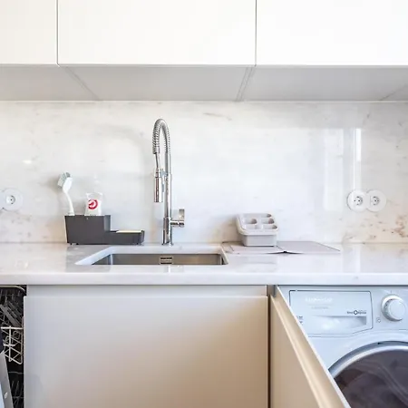 Apartament Akicity Benfica Stone *